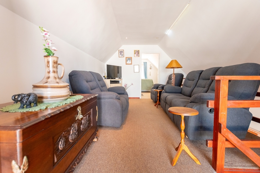3 Bedroom Property for Sale in Skiathos Western Cape